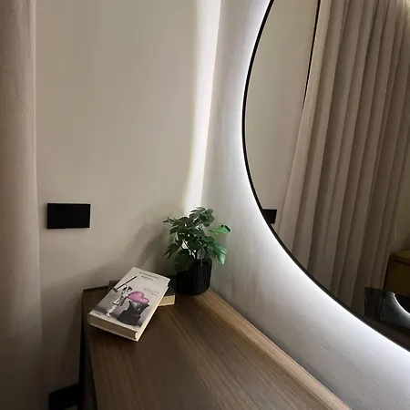 In * ナポリ